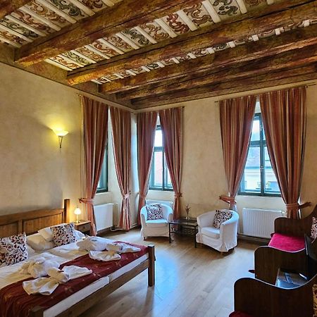 Hotel Opat Kutna Hora Luaran gambar