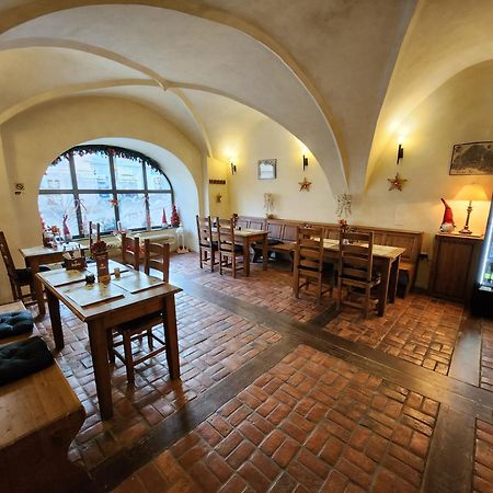 Hotel Opat Kutna Hora Luaran gambar
