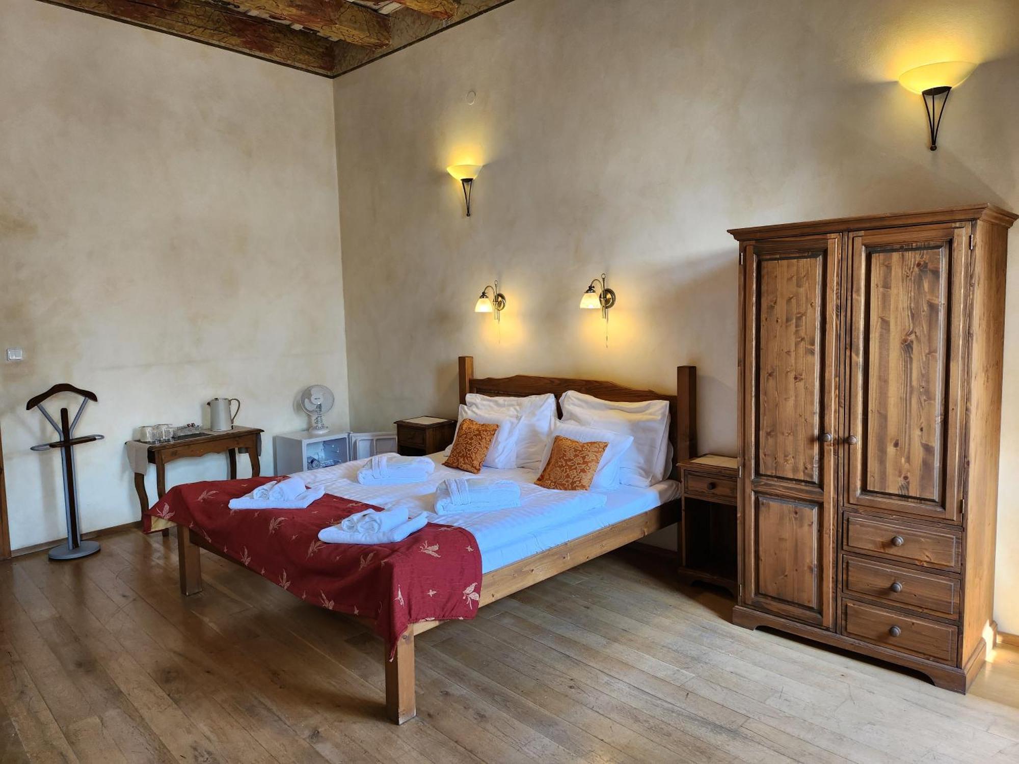 Hotel Opat Kutna Hora Luaran gambar