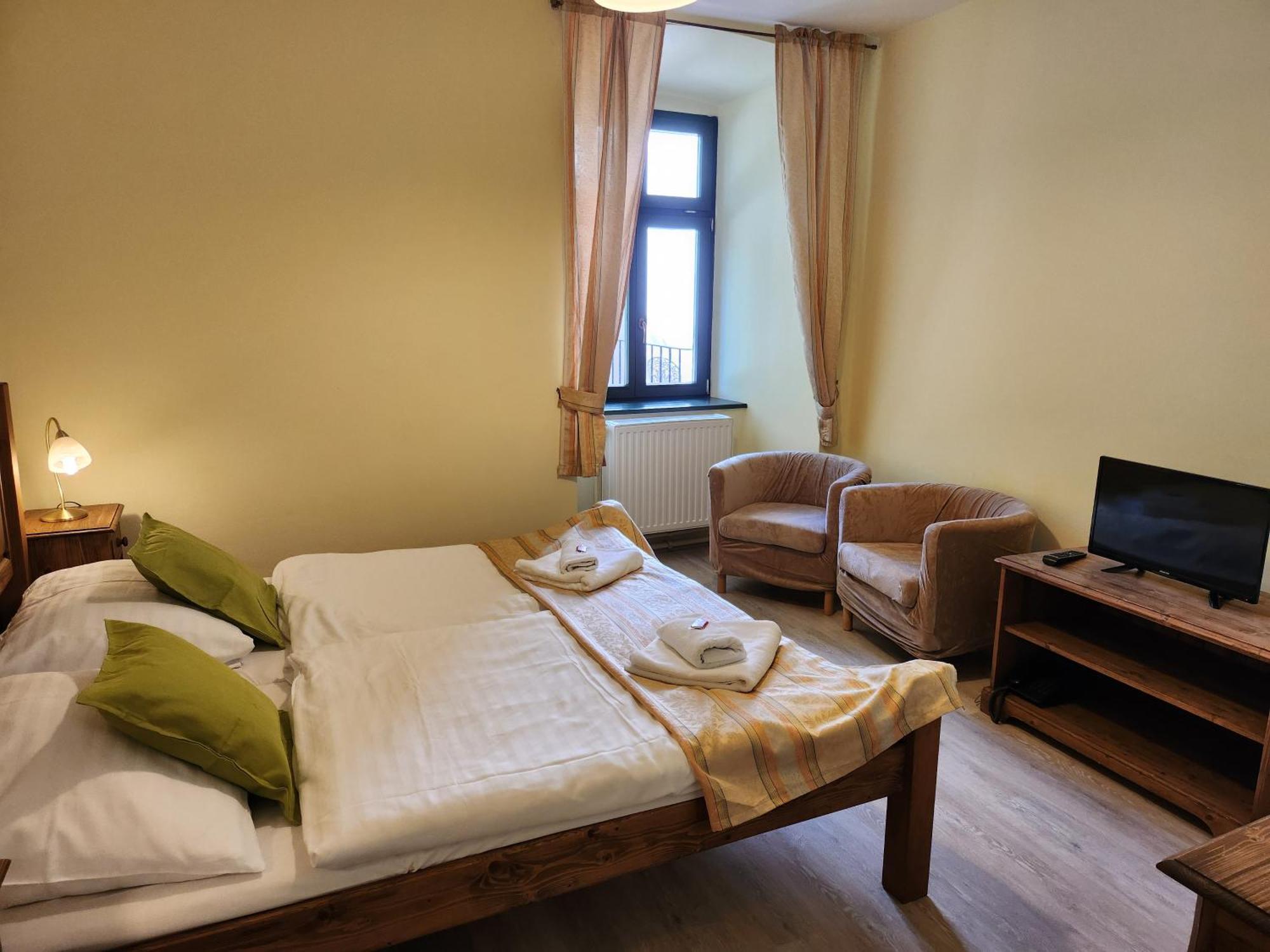 Hotel Opat Kutna Hora Luaran gambar